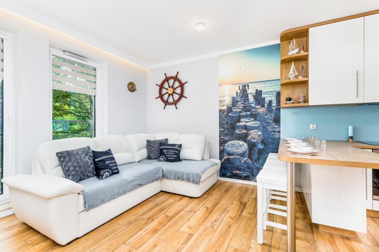 Apartament Mariner By Noclegi Renters 코워브제크 외부 사진